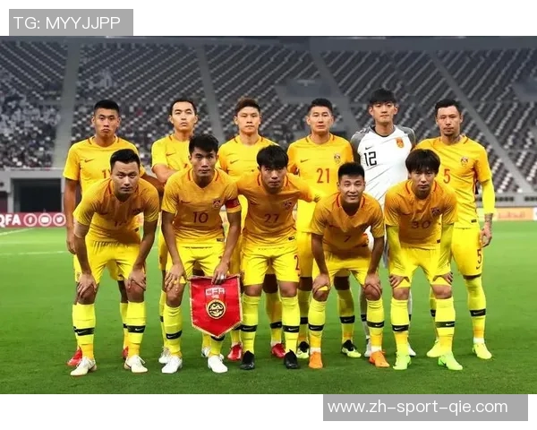 中国队迎战卡塔尔队全力争胜期待精彩对决展现足球魅力与团队精神